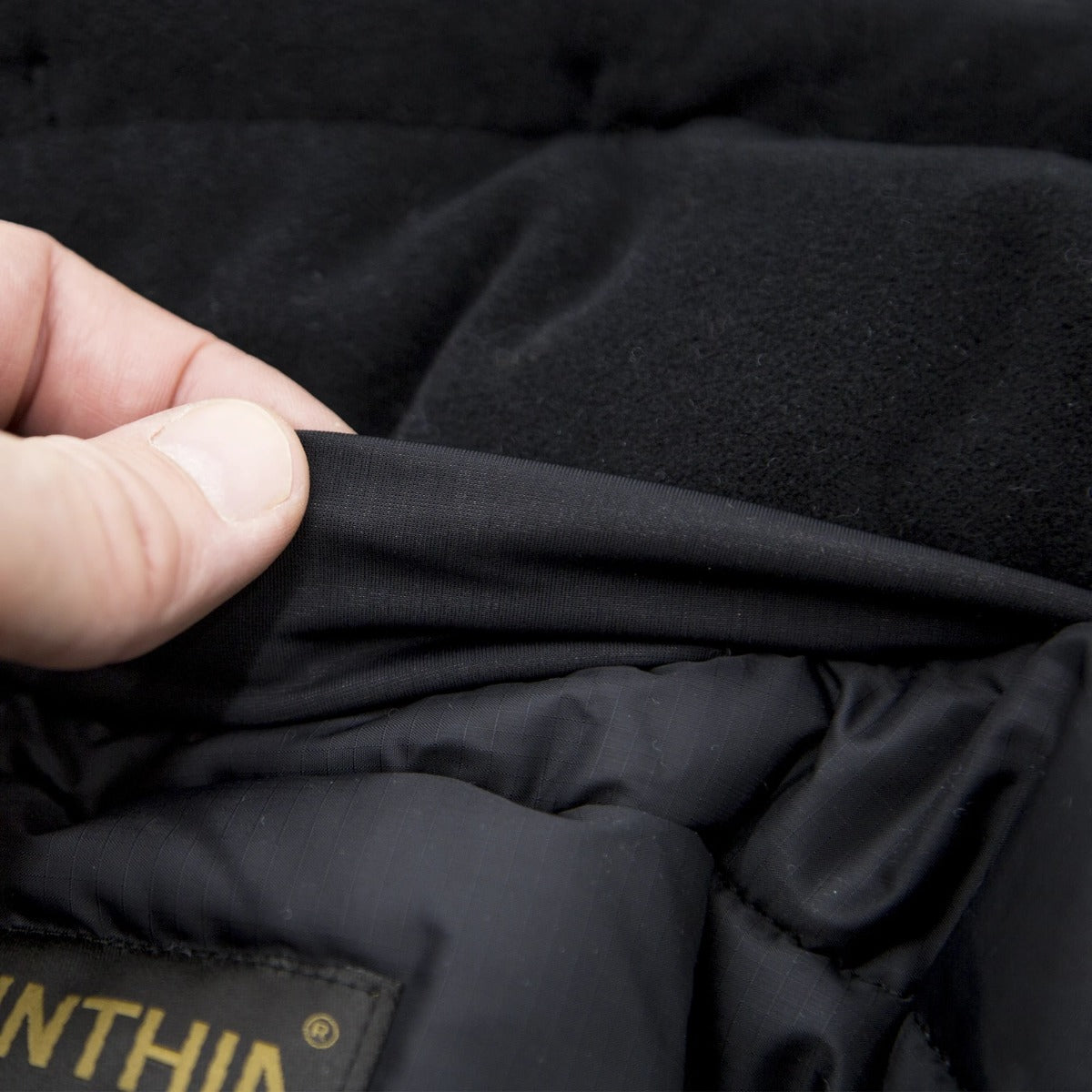 MIG 4.0 JACKET - Carinthia - Black