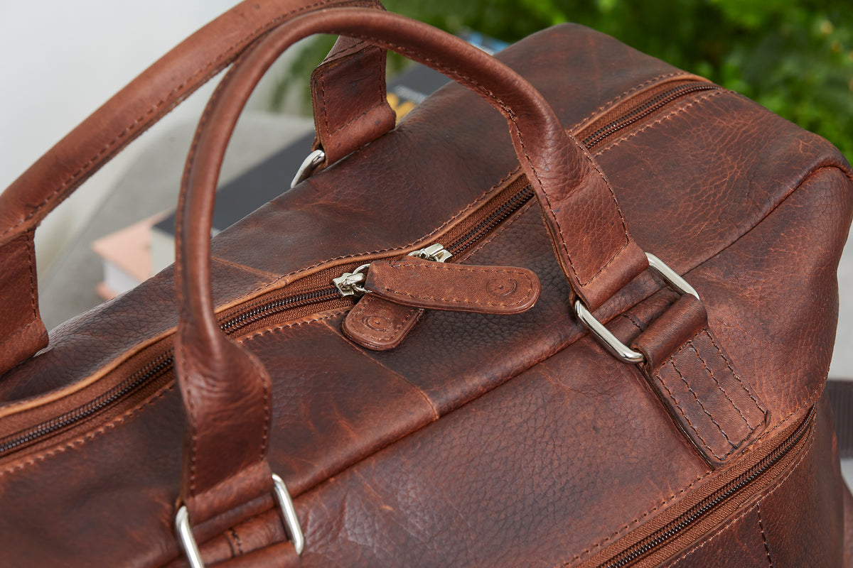 Corium Hunter holdall rejsetaske i brunt læder