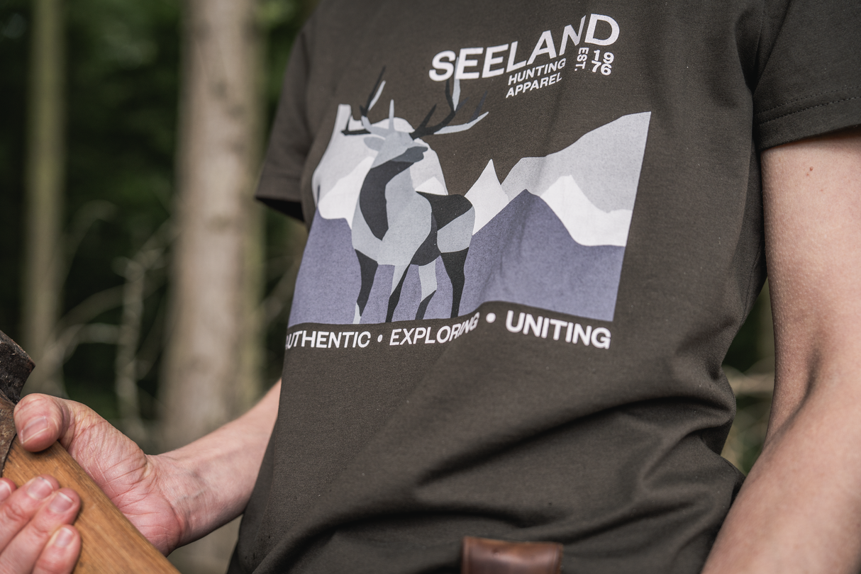 Sadie T-shirt Pine green - Seeland