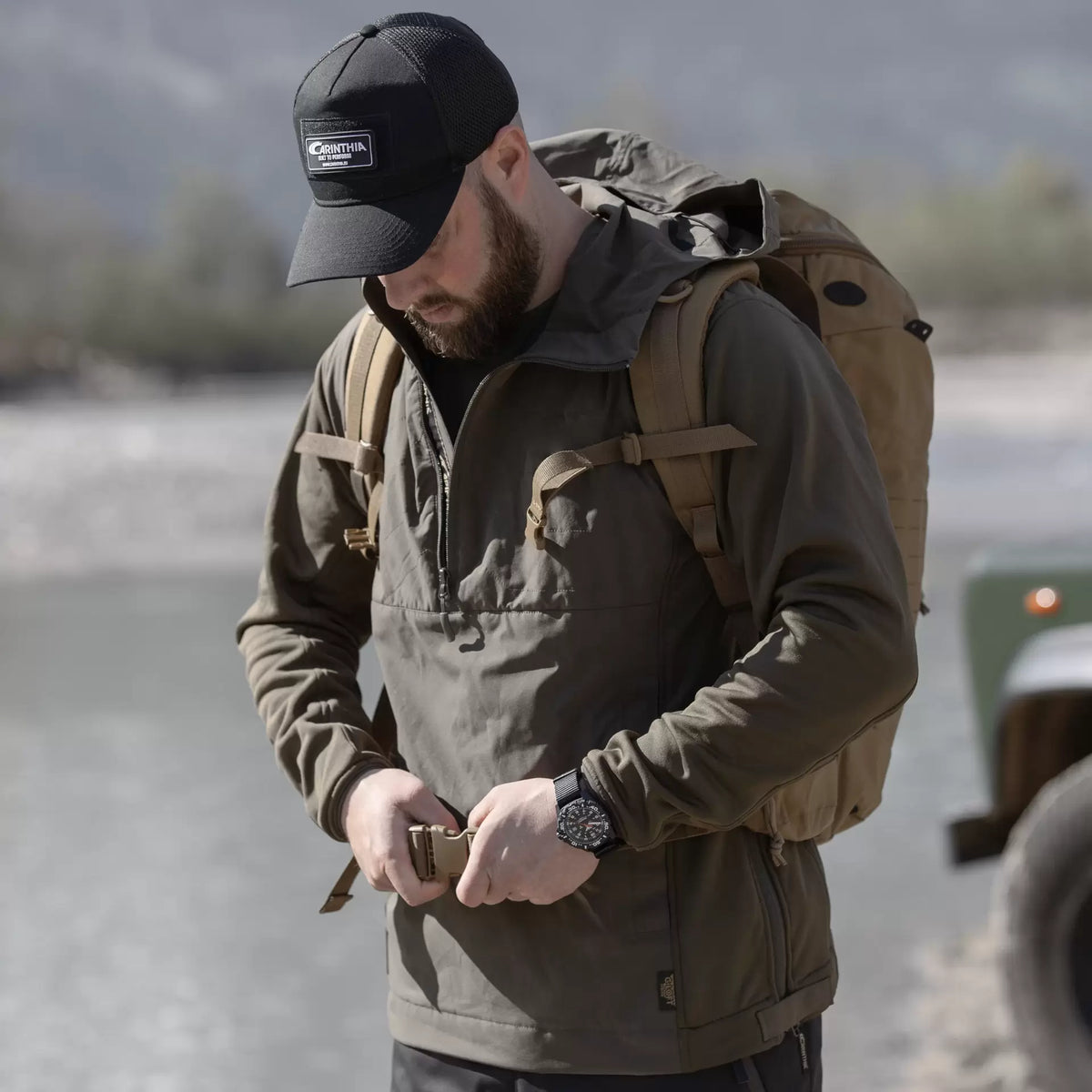 G-LOFT ULTRA HOODIE - Carinthia - Olive