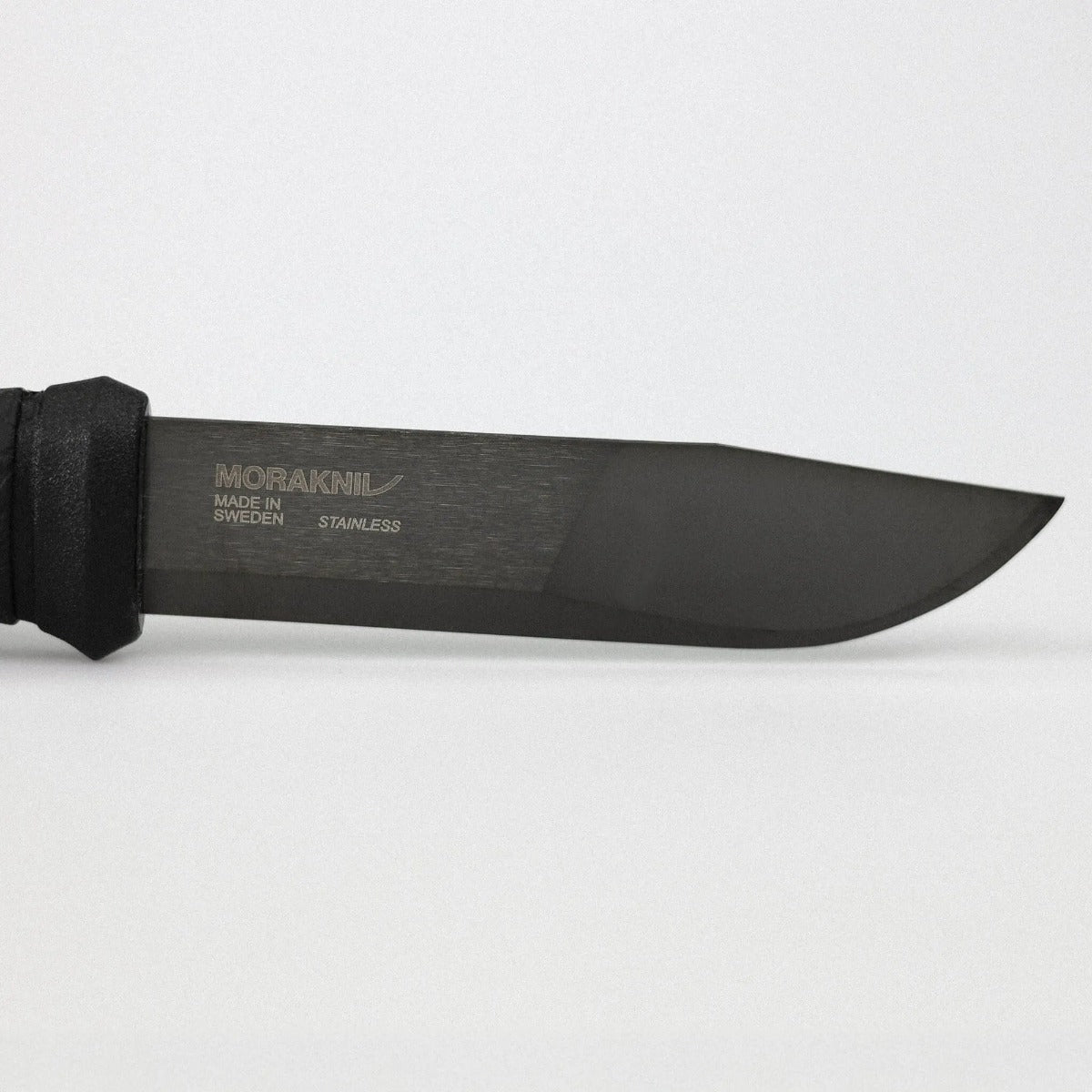 Mora 2000 (S) Black Edition - Morakniv