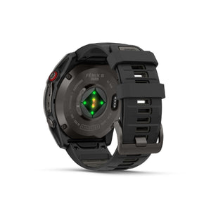 fēnix® 8 Pro – 51 mm, AMOLED, Sapphire, titanium med silikonerem i Graphite/sort