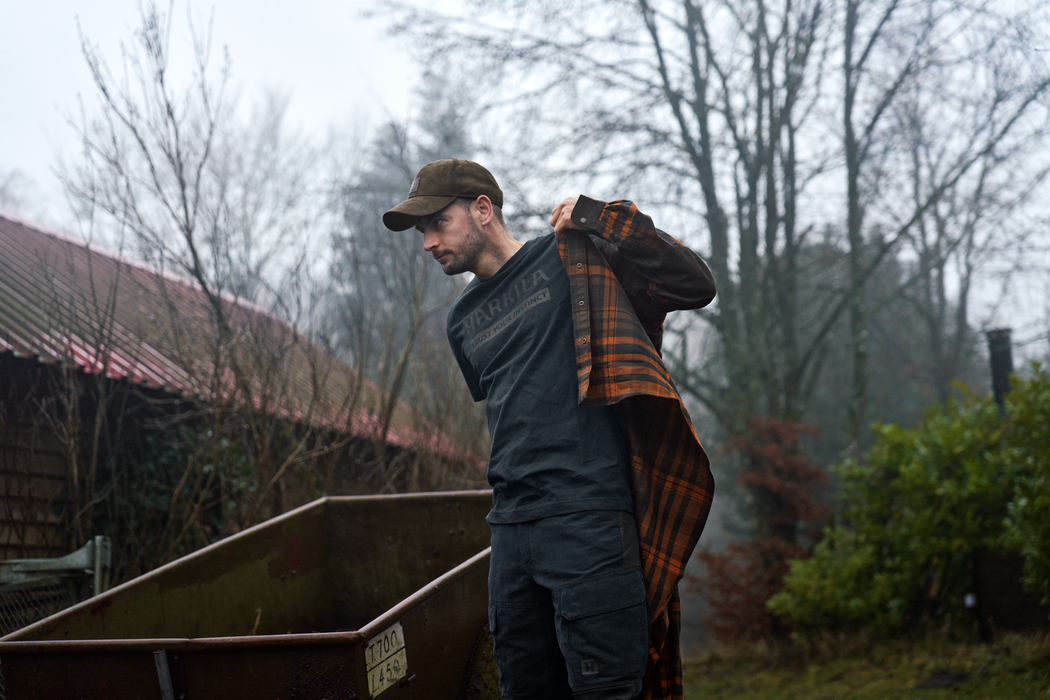 Härkila logo S/S t-shirt - Dark navy