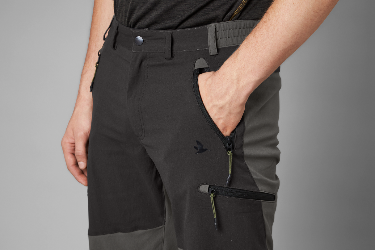 Outdoor stretch bukser - Black/Grey - Seeland