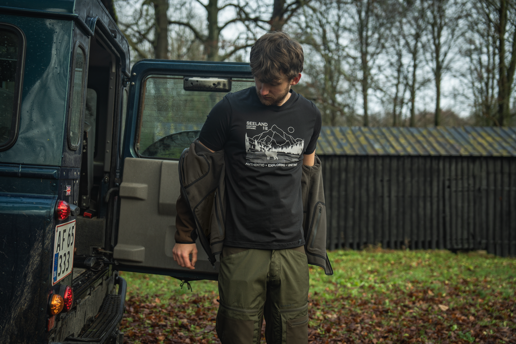 Rogue Solid Reversible Fleece - Grizzly Brown/Demitasse brown