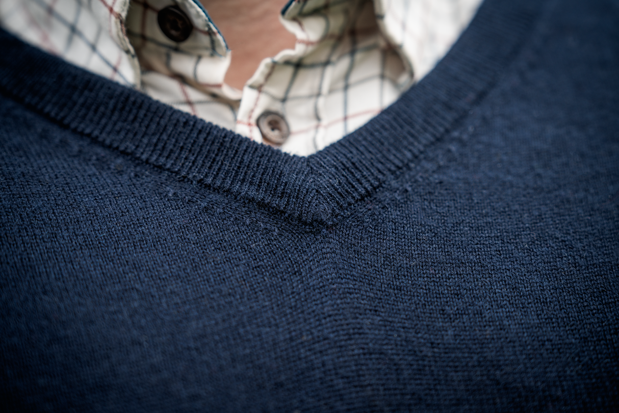 Pine V-Neck Pullover - Merlot
