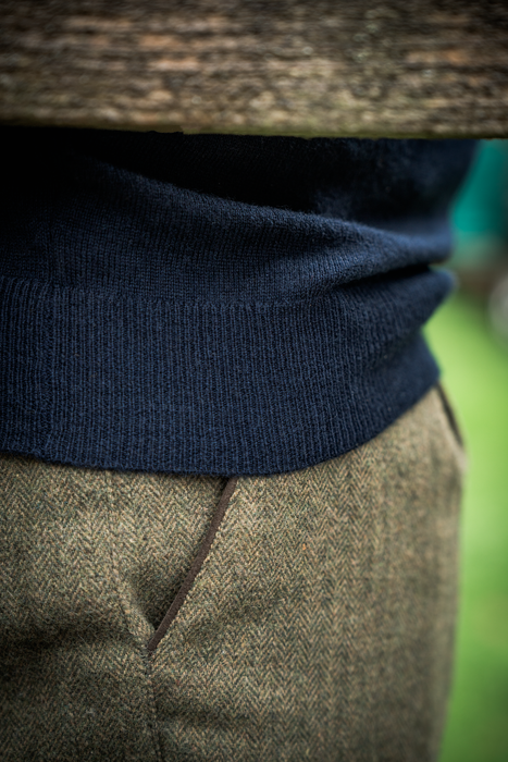 Pine V-Neck Pullover - Dark Sapphire