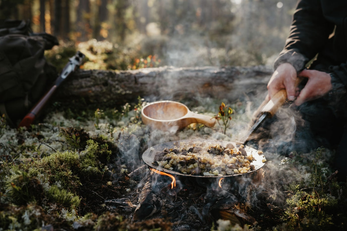 Fry Pan ø 28 cm - Hallmark - Black/Wood