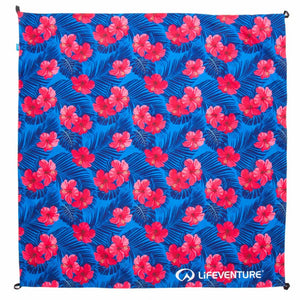 Picnic Blanket, Oahu - Life Venture