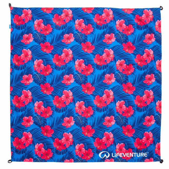 Picnic Blanket, Oahu - Life Venture