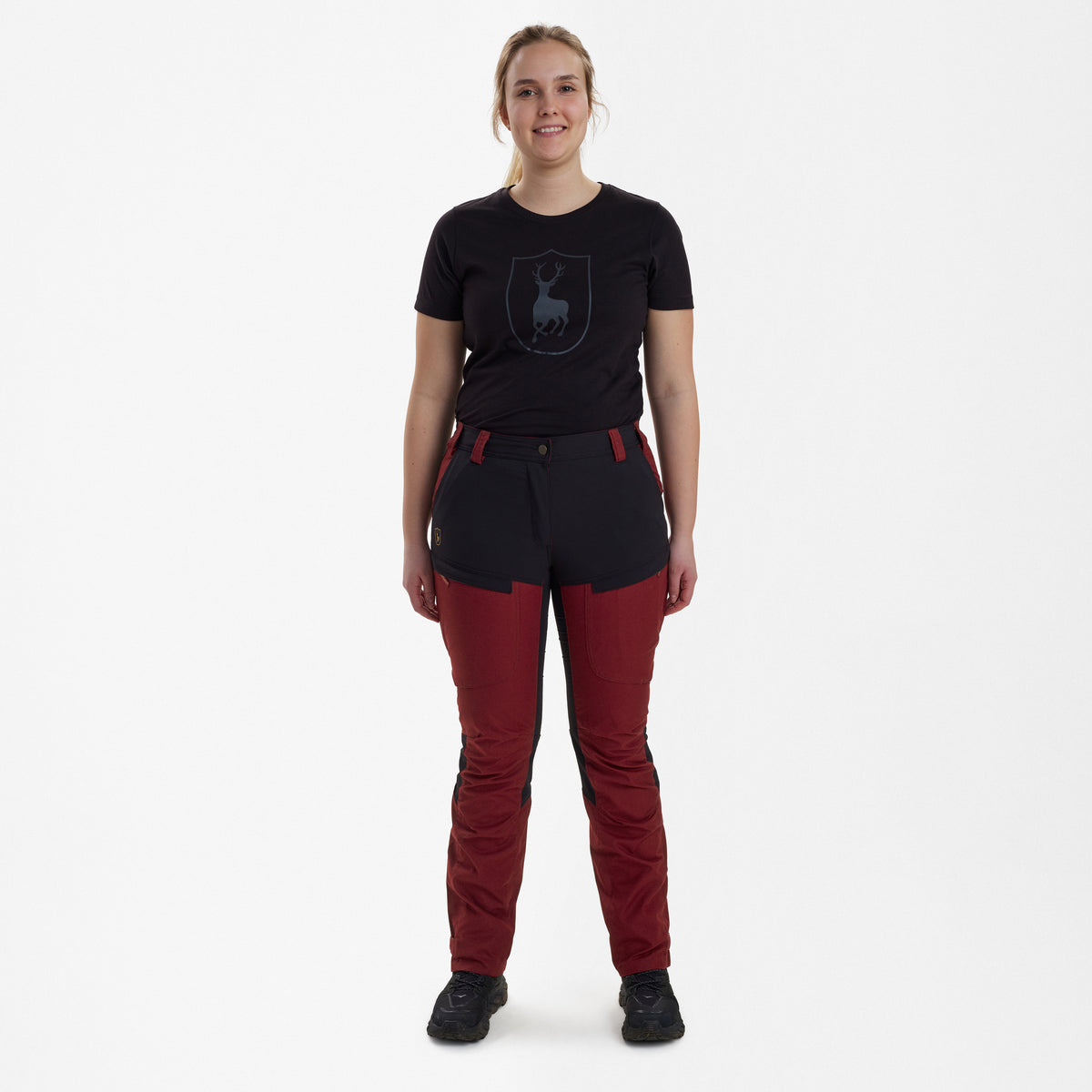 Lady Ann Bukser - Red - Deerhunter