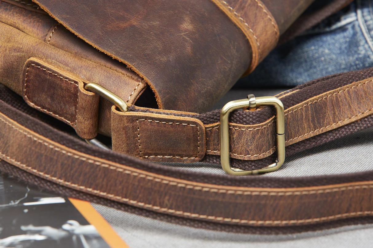 Hunter - Crossbody