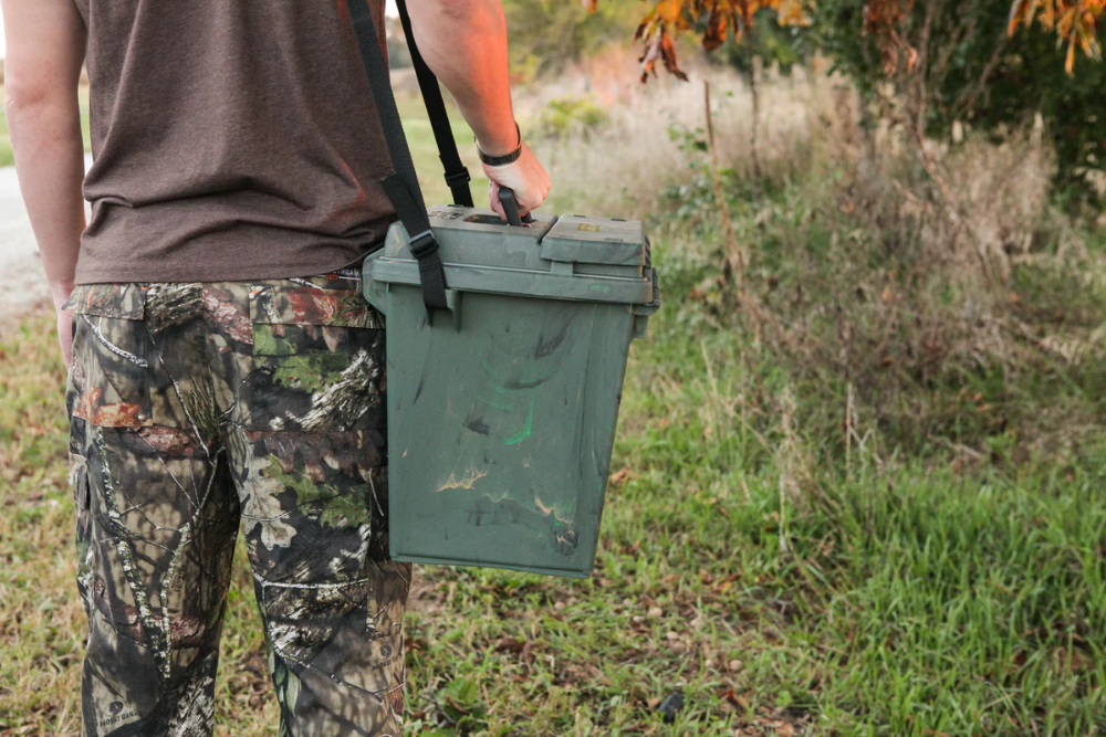 MTM Grejkasse med bærestrop i camo