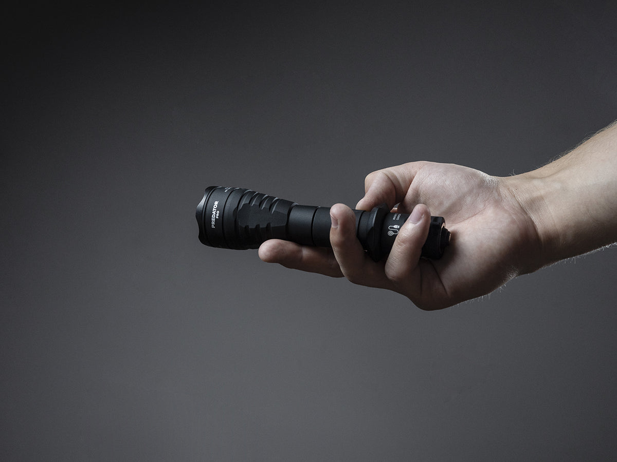 Armytek Predator Pro Magnet USB - Hvid - 1500 lm - 5°:40°