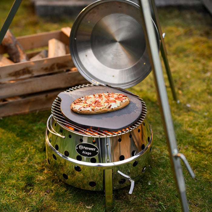 Atago Pizza Stone - Petromax