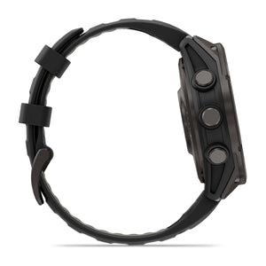 fēnix® 8 Pro – 47 mm, AMOLED, Sapphire, Carbon Grey DLC-titanium med sort/Pebble Grey silikonerem