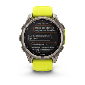 fēnix® 8 – 47 mm, Solar, Sapphire, Titanium med Amp yellow/graphite silikonerem