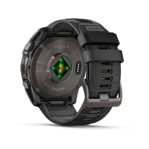 fēnix® 8 – 51 mm, AMOLED, Sapphire, Carbon Grey DLC med sort/Pebble Grey silikonerem