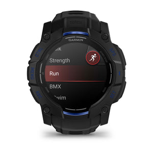 Instinct® 3 – 50 mm, AMOLED, Sort med sort/Bolt Blue rem