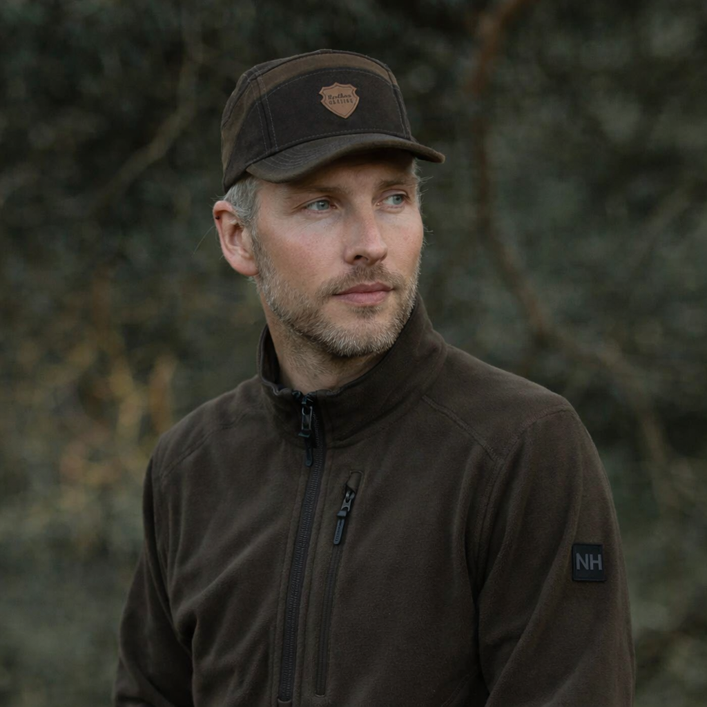 ROALD Green - Northern hunting