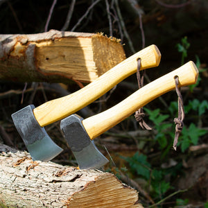 Bushcraft - Axe Hofund